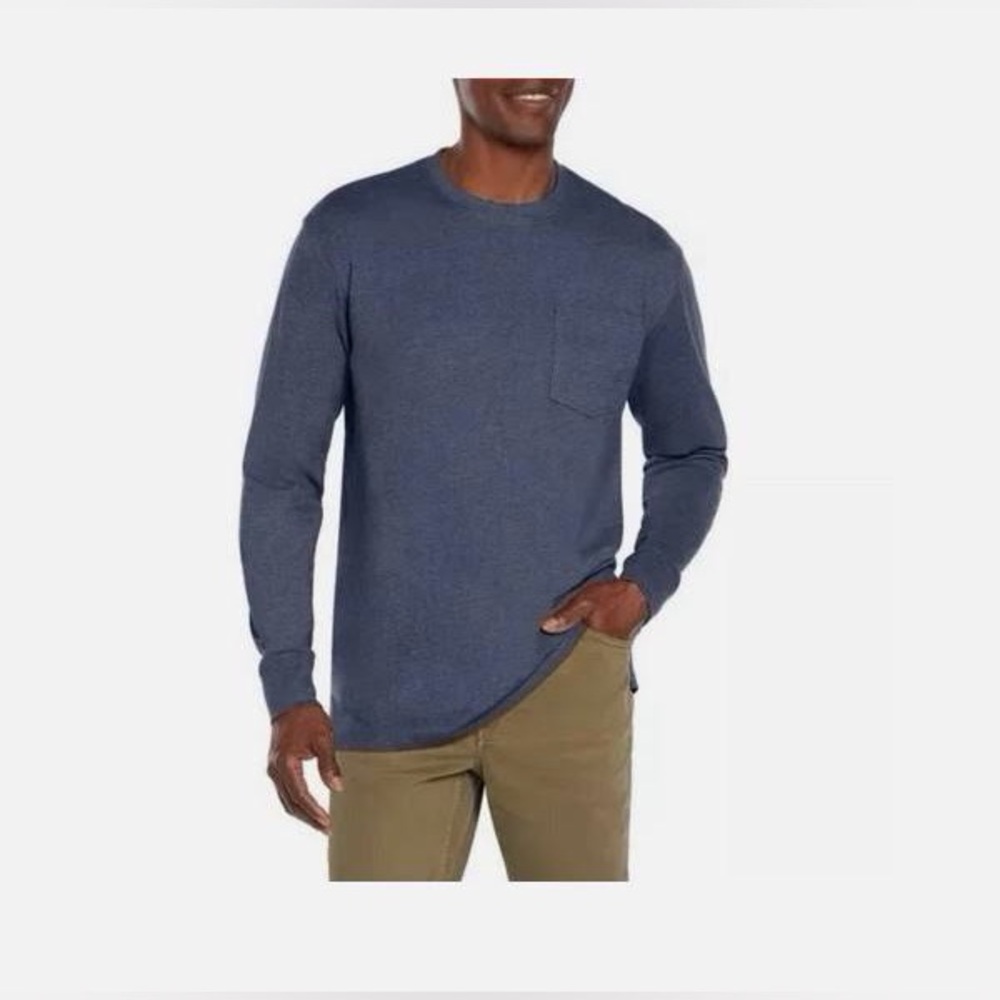 Woolrich Men's Navy Long Sleeve Pocket Tee. NWT - Size M.